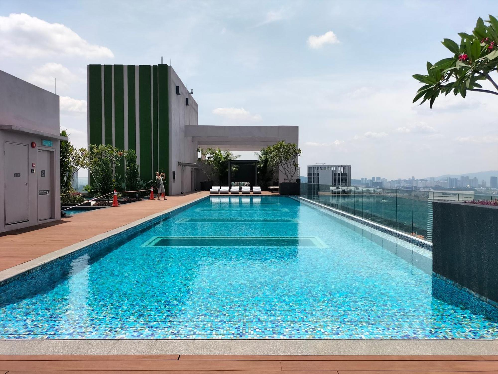 Riveria With Sky Pool And Fitness Kl Sentral Apartment Kuala Lumpur