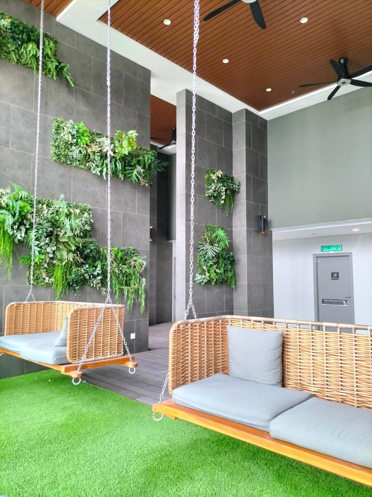 Riveria With Sky Pool And Fitness Kl Sentral Kuala Lumpur