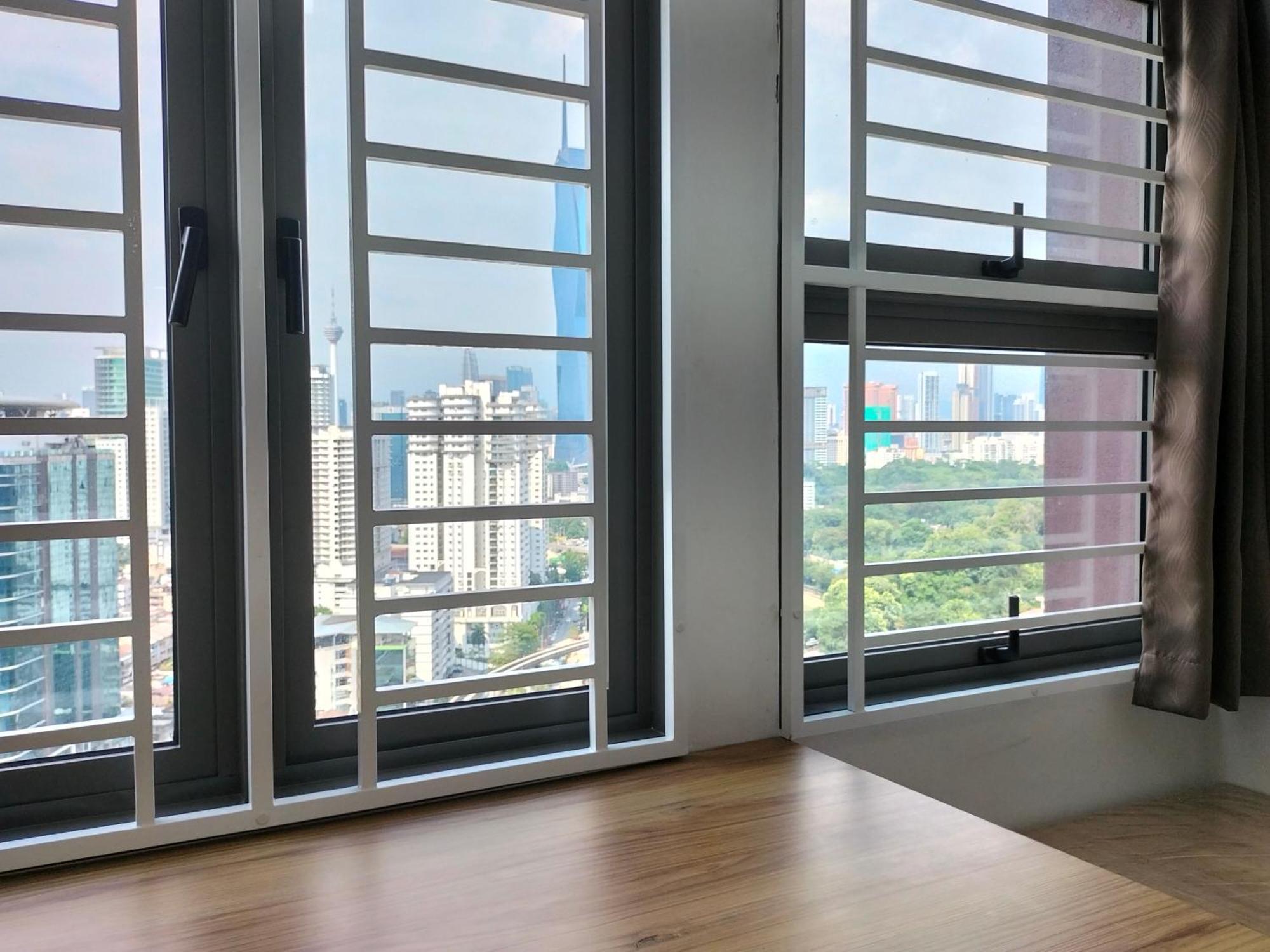 Riveria With Sky Pool And Fitness Kl Sentral Apartment