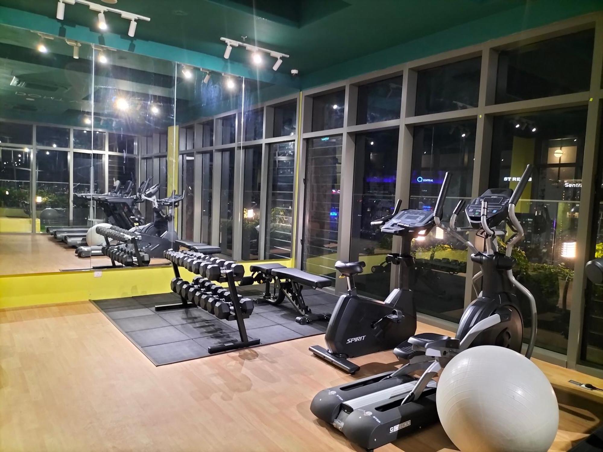 Riveria With Sky Pool And Fitness Kl Sentral Apartment