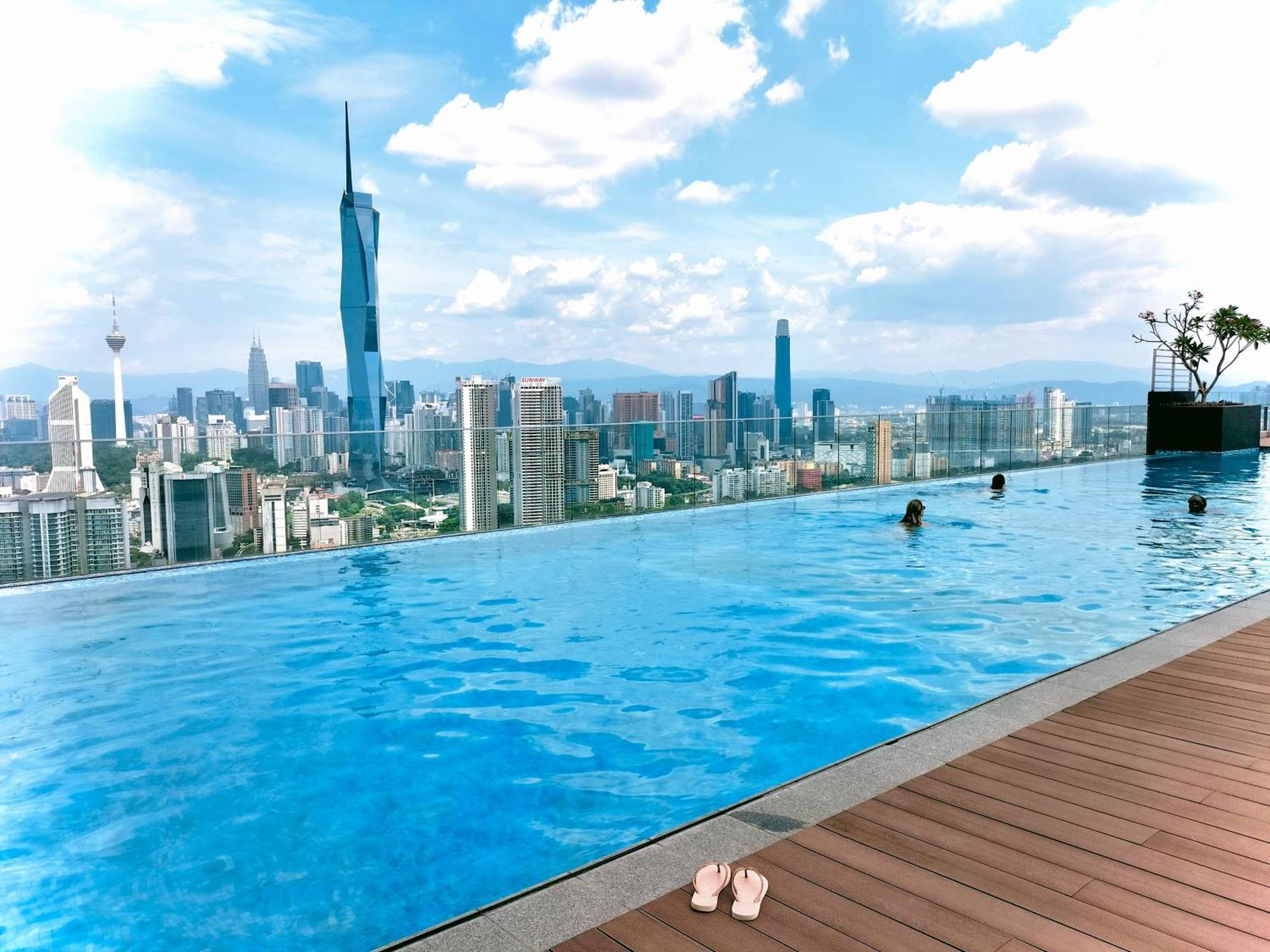 Riveria With Sky Pool And Fitness Kl Sentral Apartment Kuala Lumpur